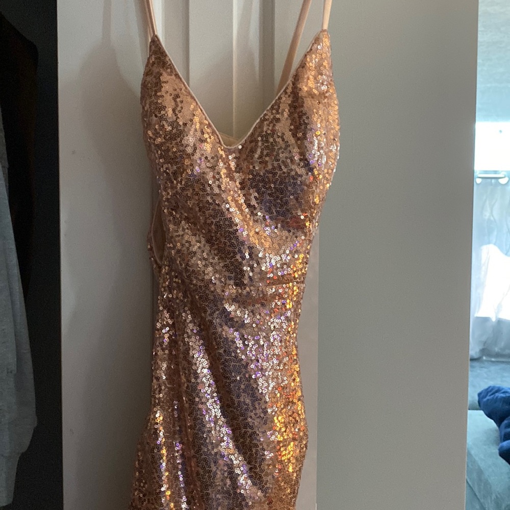 rose gold homecoming dress.. small